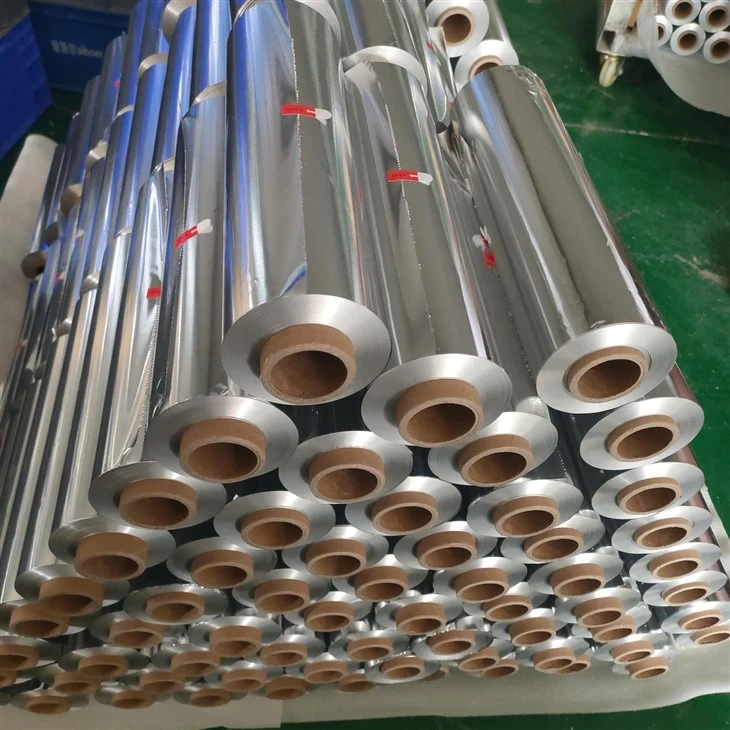 Household Aluminum Foil Roll Manufacturer | Food Grade Kitchen & Catering Aluminum Foil Supplier
